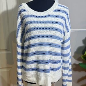 Elegant Striped Crew Neck Sweater in Blue and White